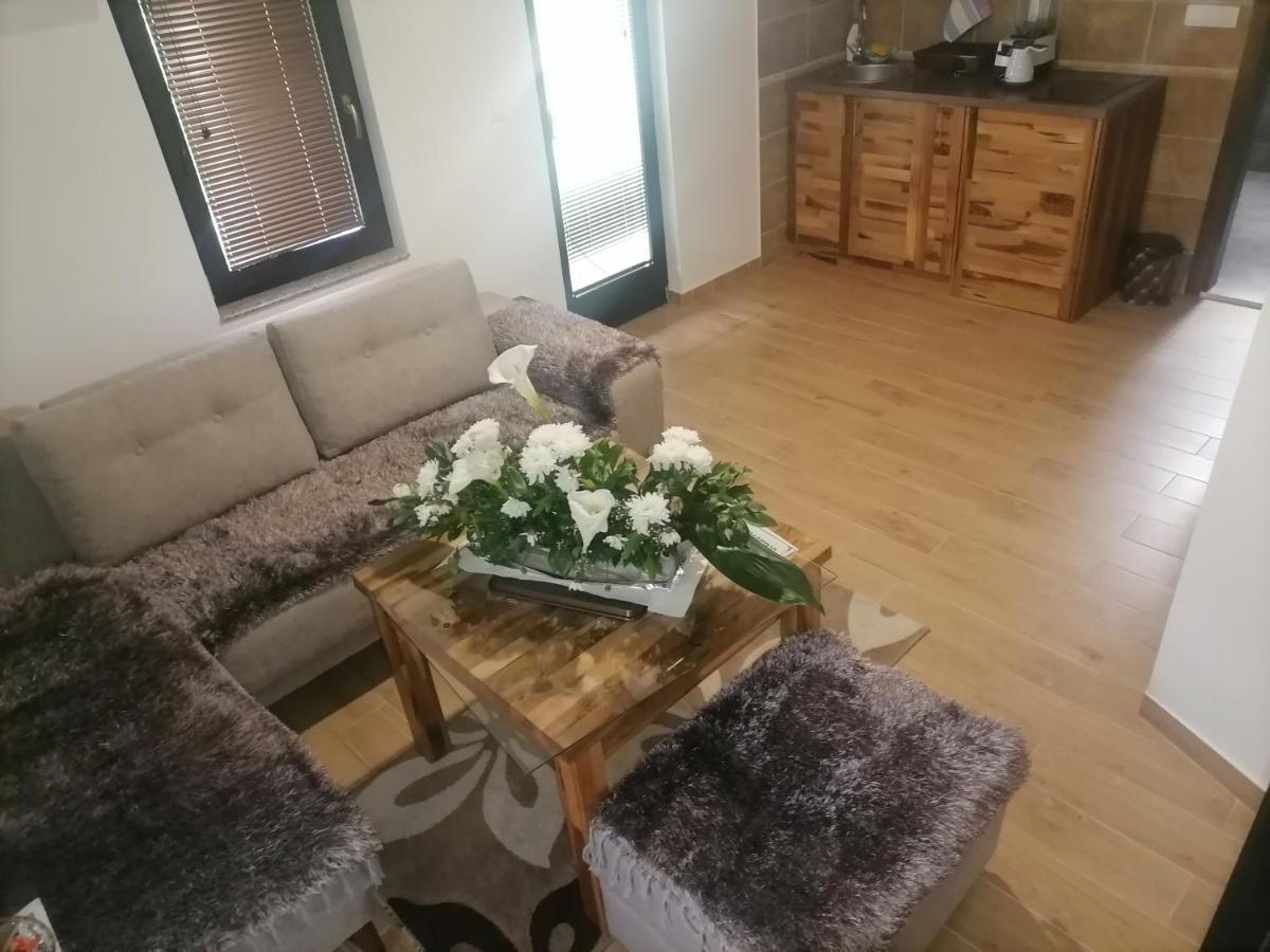 P-Zlatar, Apartman 3 Brdo Экстерьер фото